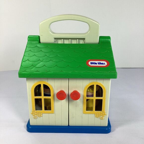 Vintage Little Tikes Cozy Cottage House Carry Case Beds People Dog - Picture 10 of 16